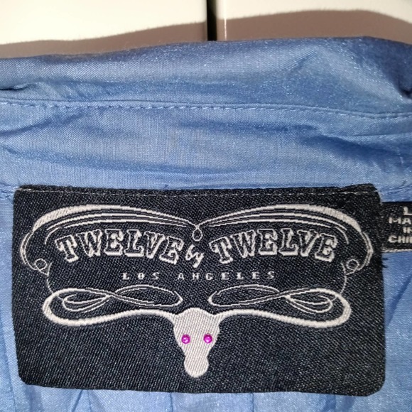 Twelve By Twelve Sleeveless Pleated Button-up Top - Picture 3 of 8